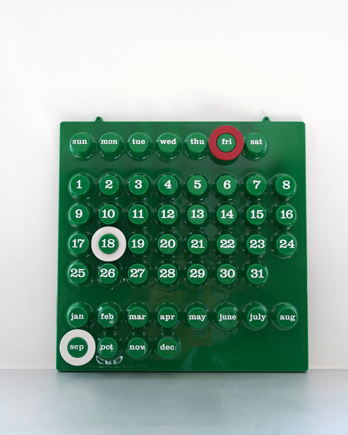 Ring-a-date Calendar: Euroway Perpetual Wall Calendar